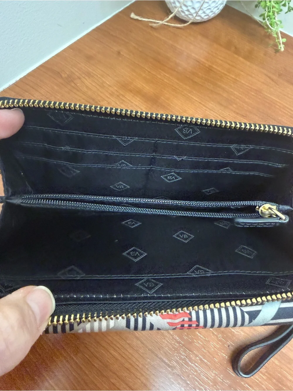 Vera Bradley Sofia Ultimate Wristlet Clutch Wallet Plaid Push Lock Gold NWOT ok